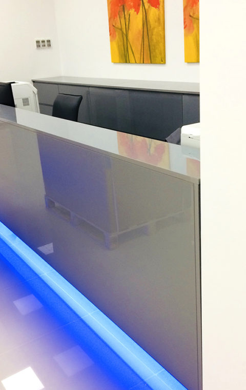 Έπιπλα χώρου υποδοχής